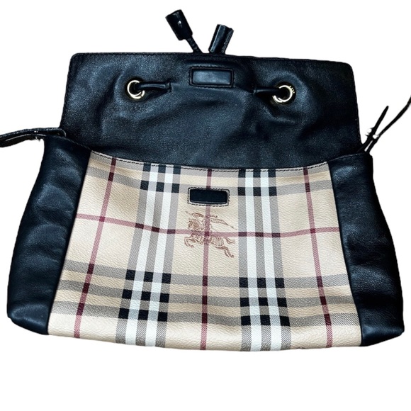 Burberry Small Hayamarket Check Clutch Bag - Detachable Strap - Black 39249901 - Picture 2 of 15